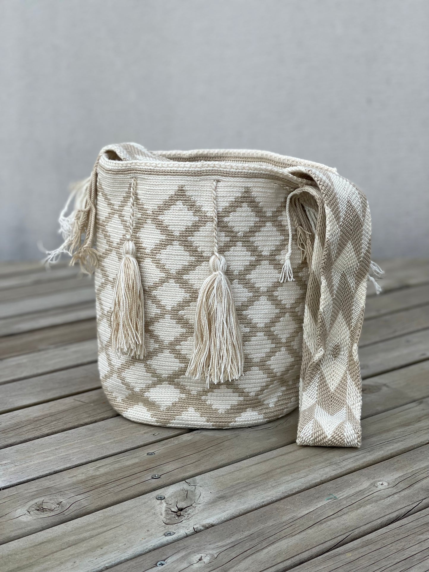 Mochila GRANDE Tonos Tierra🌤️ (31x28)