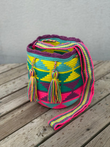 Mochila MEDIANA Tonos Pastel (22x18)⭐️