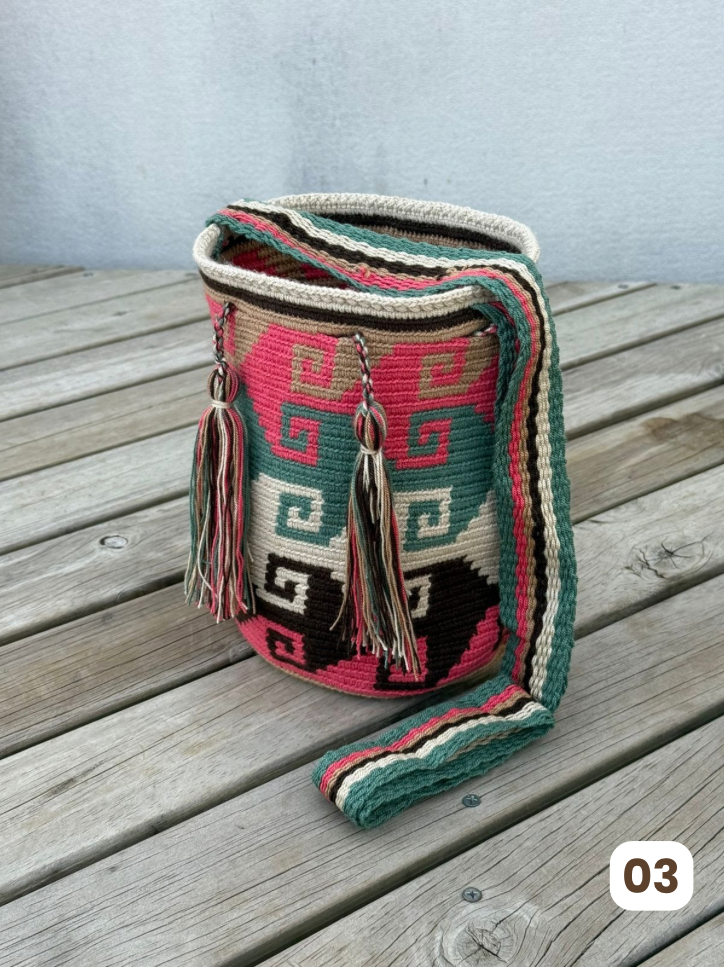 Mochila MEDIANA Exclusiva ⭐️(21x18)