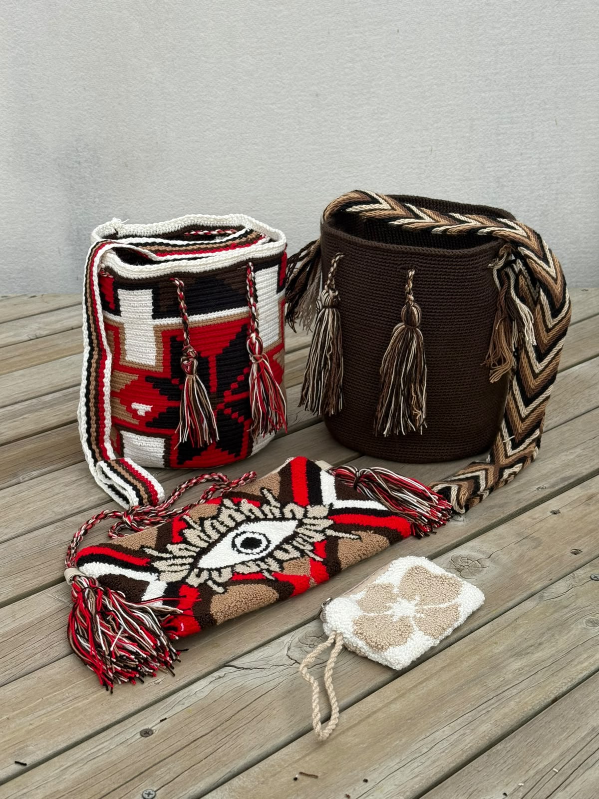 Combo Especial: 2 Mochilas MEDIANAS + (Sobre Wayuu + Monedero GRATIS)