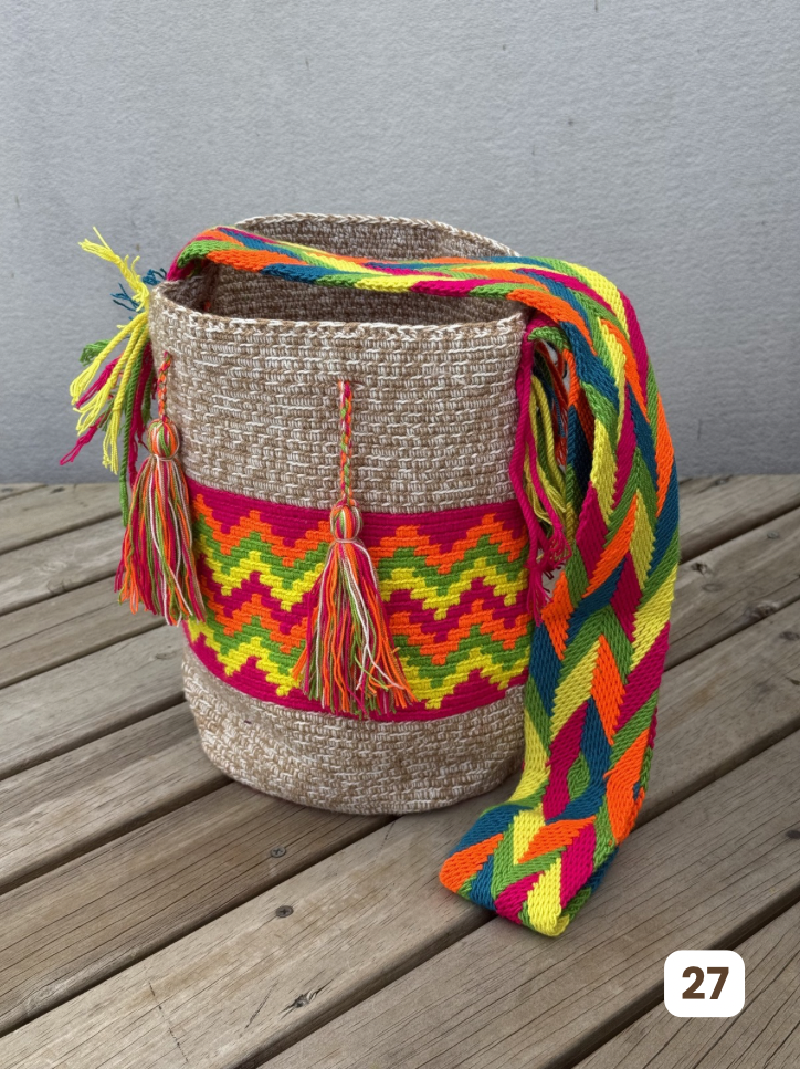 Mochilas GRANDE Matizadas💫 (31x28)