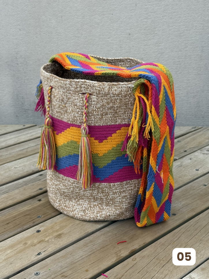 Mochilas GRANDE Matizadas💫 (31x28)