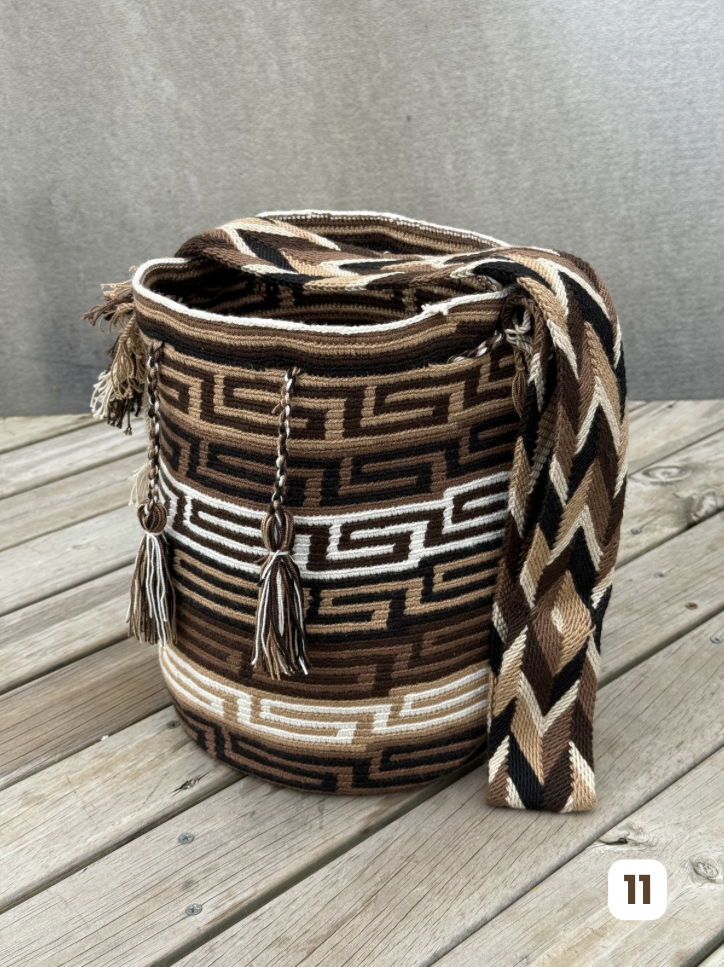 Mochila GRANDE Tonos Tierra🌤️ (31x28)