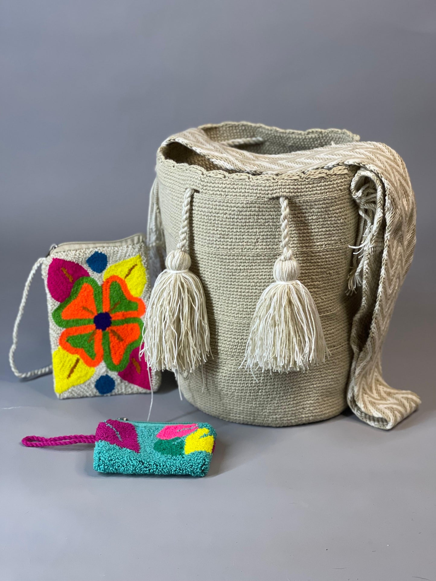 💫 Combo: Mochila GRANDE+ Portacelular + (MONEDERO GRATIS) 🎁