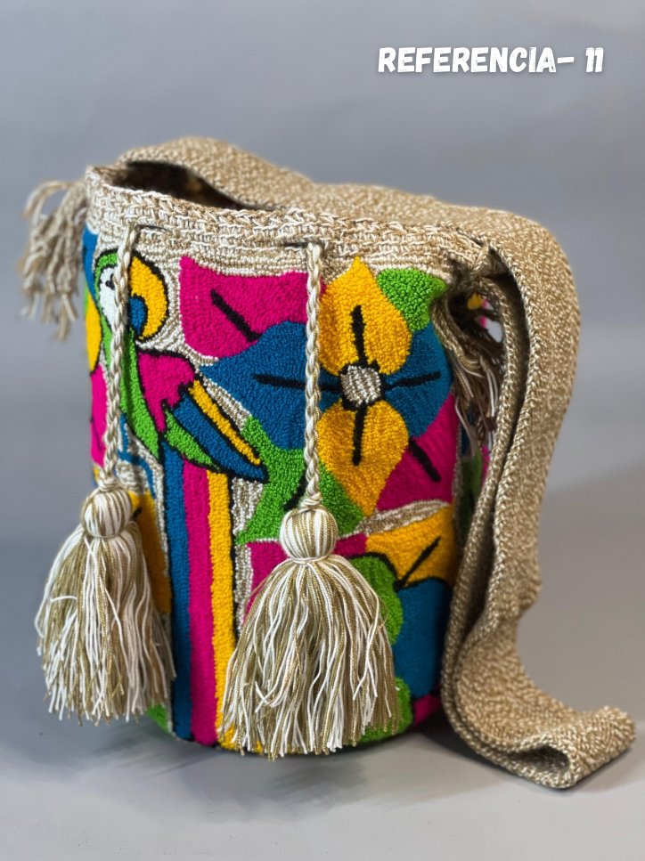 Mochila GRANDE Tapizada (31x28)🦜