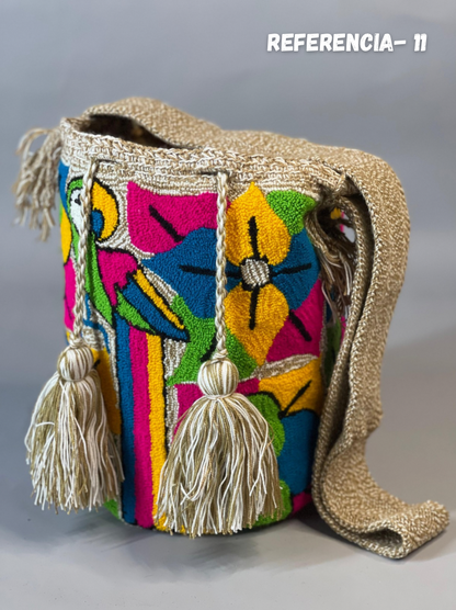 Mochila GRANDE Tapizada (31x28)🦜