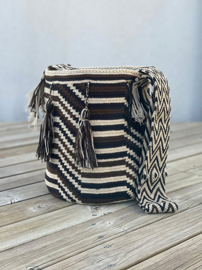 Mochila GRANDE Tonos Tierra🌤️ (31x28)