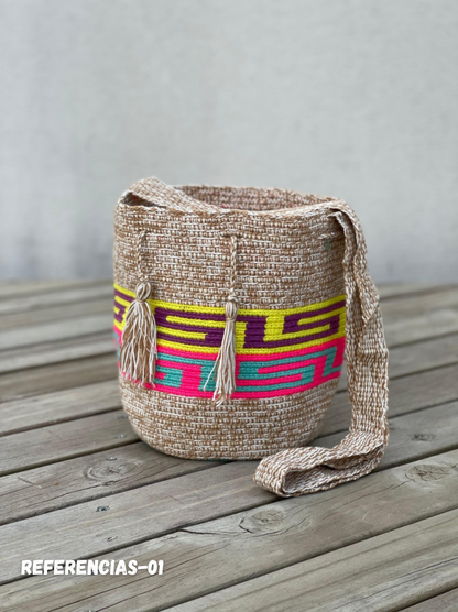 Mochila MEDIANA Tonos Pastel (22x18)⭐️