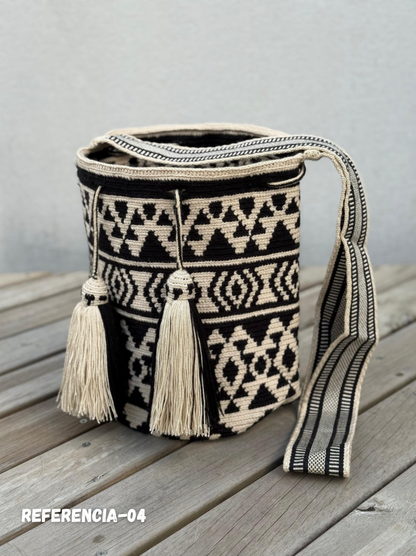 ✨Mochila Gran Reserva de Colección 🏛️🐦‍🔥(32x29 cm)