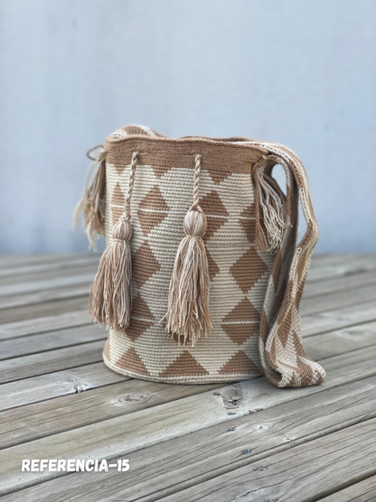 Mochila GRANDE Tonos Tierra🌤️ (31x28)