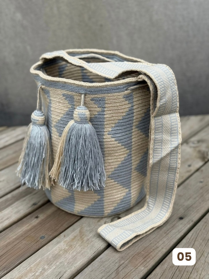✨Mochila Gran Reserva de Colección 🏛️🐦‍🔥(32x29 cm)