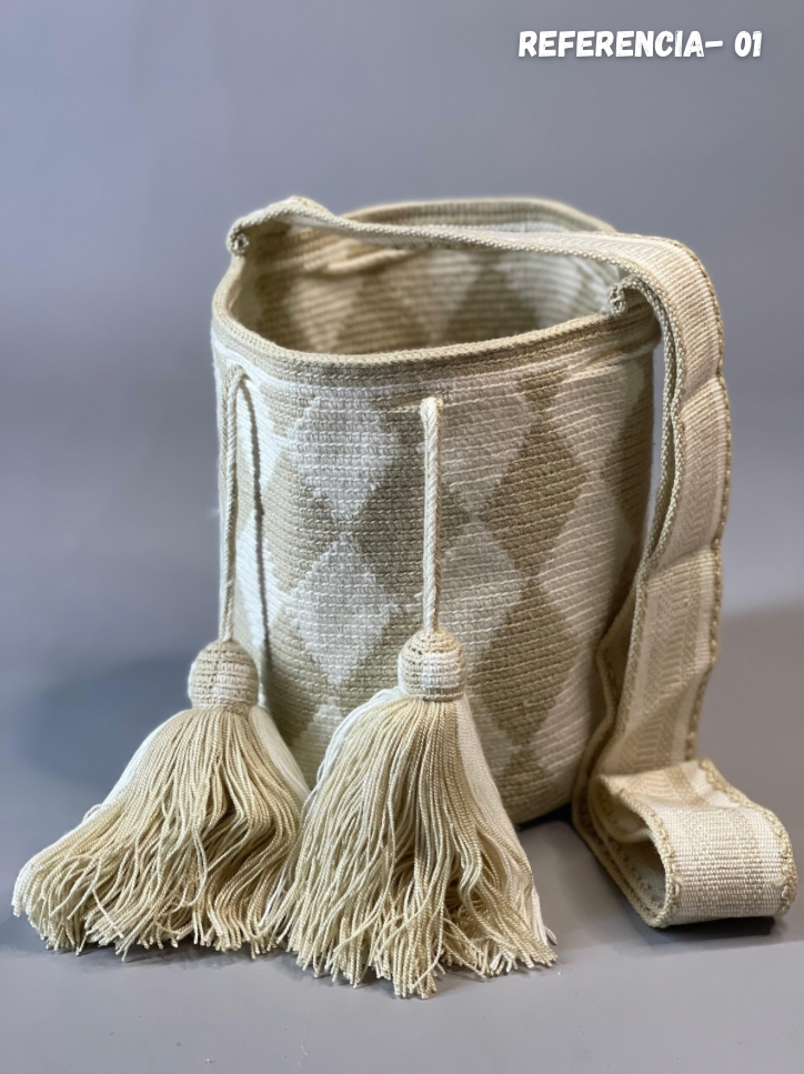 Mochila MEDIANA PREMIUM ⭐️ (22x20)