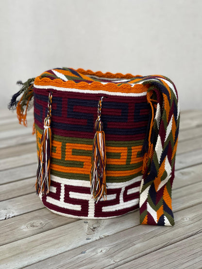 Mochila GRANDE Edición Limitada👑🌟(31x28)