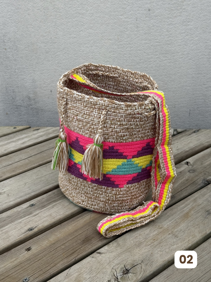 Mochila MEDIANA Tonos Pastel (22x18)⭐️
