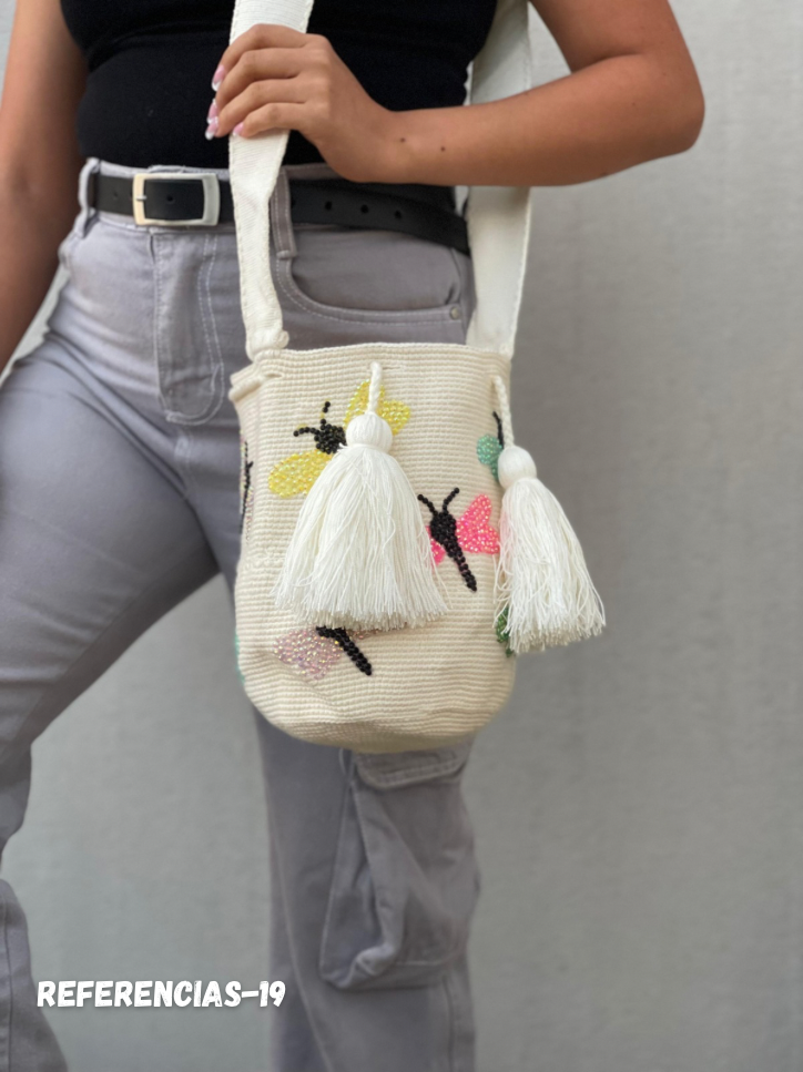 Mochila MEDIANA Perlada💫(22x18)