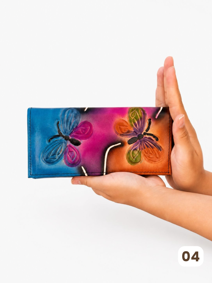 🦋🎨 Billetera Mariposas Pintada a Mano (18x9cm)