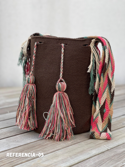 Mochila GRANDE Unicolor Tonos Tierra 🌎(31x28)