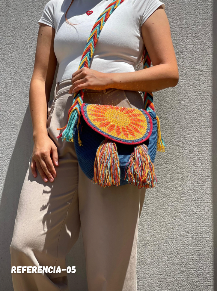 Mochila Tapa Perlada MEDIANA🌟(22x20Cm)