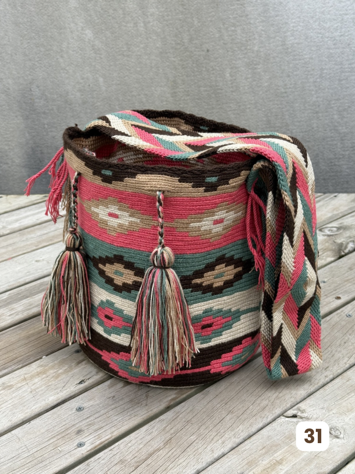 Mochila GRANDE Tonos Guayaba (31x28)