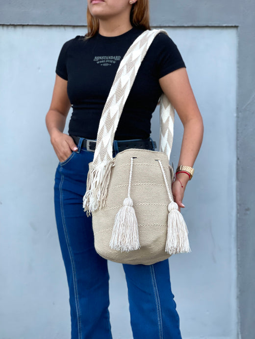 Mochila GRANDE Neutral Exclusiva (31x28)