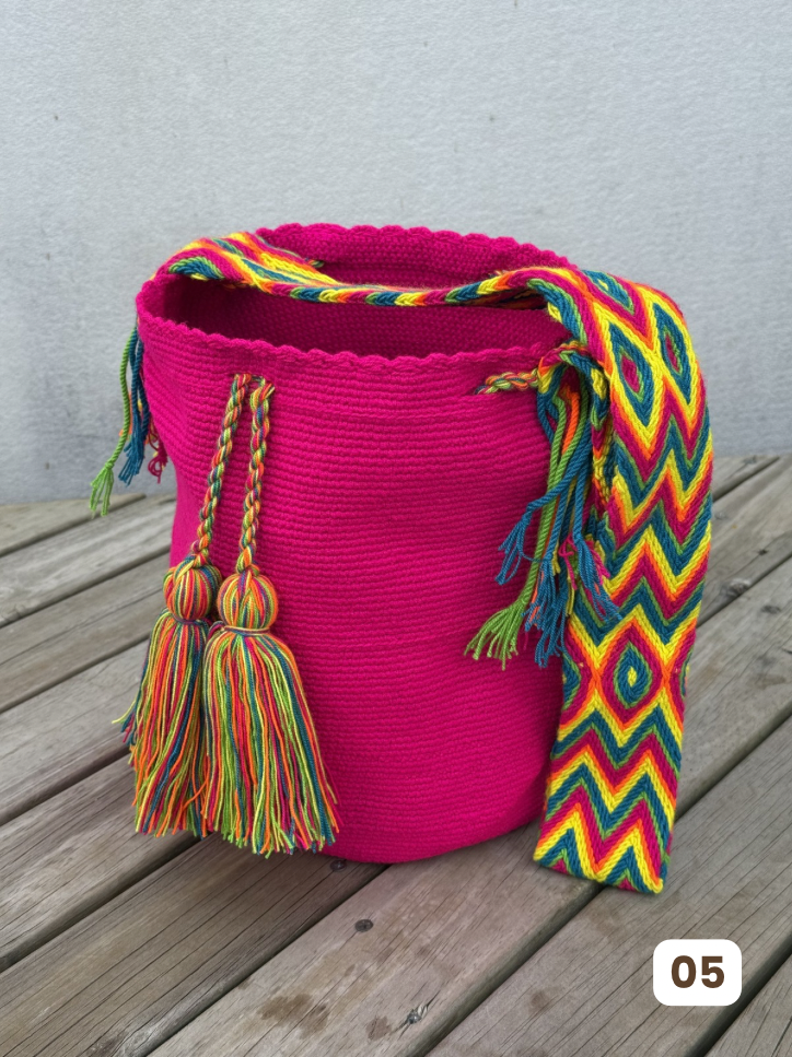 Mochila GRANDE Tonos Pastel ⭐️(31x28)