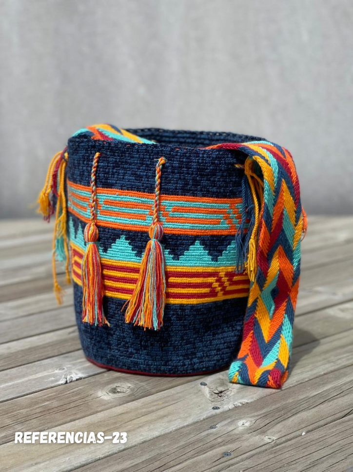 Mochilas GRANDE Matizadas💫 (31x28)