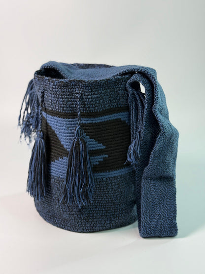 Mochilas GRANDE Diseño Hombre 🔹🩶 (31x28)