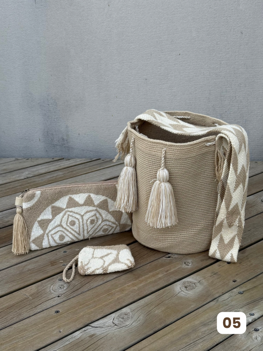 Combo Wayuu: Mochila GRANDE + Monedero + Sobre Artesanal