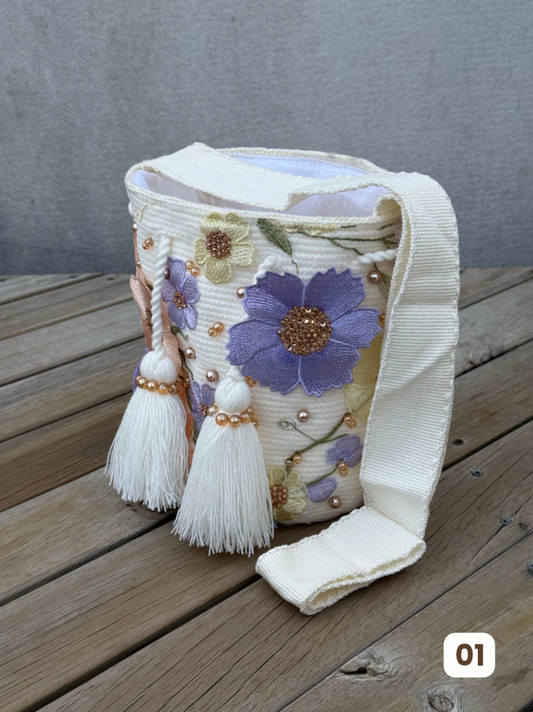 Mochila Recamada MEDIANA Primavera🌸🌷💎 (22x20)