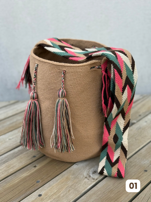 Mochila GRANDE Unicolor Tonos Tierra (31x28)