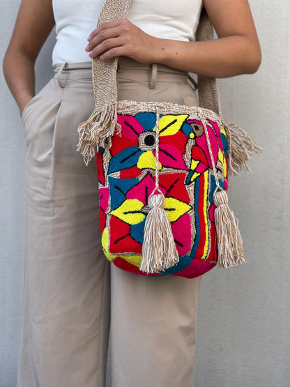 Mochila GRANDE Tapizada (31x28)🦜