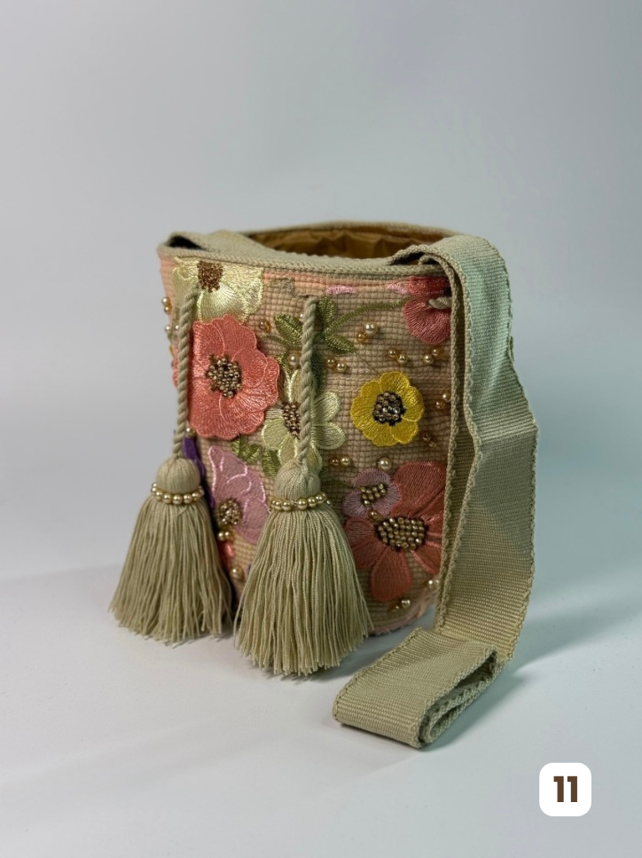 Mochila Recamada MEDIANA Primavera🌸🌷💎 (22x20)
