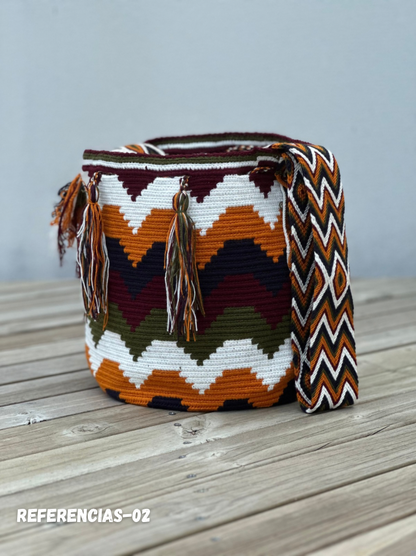 Mochila GRANDE Edición Limitada👑🌟(31x28)