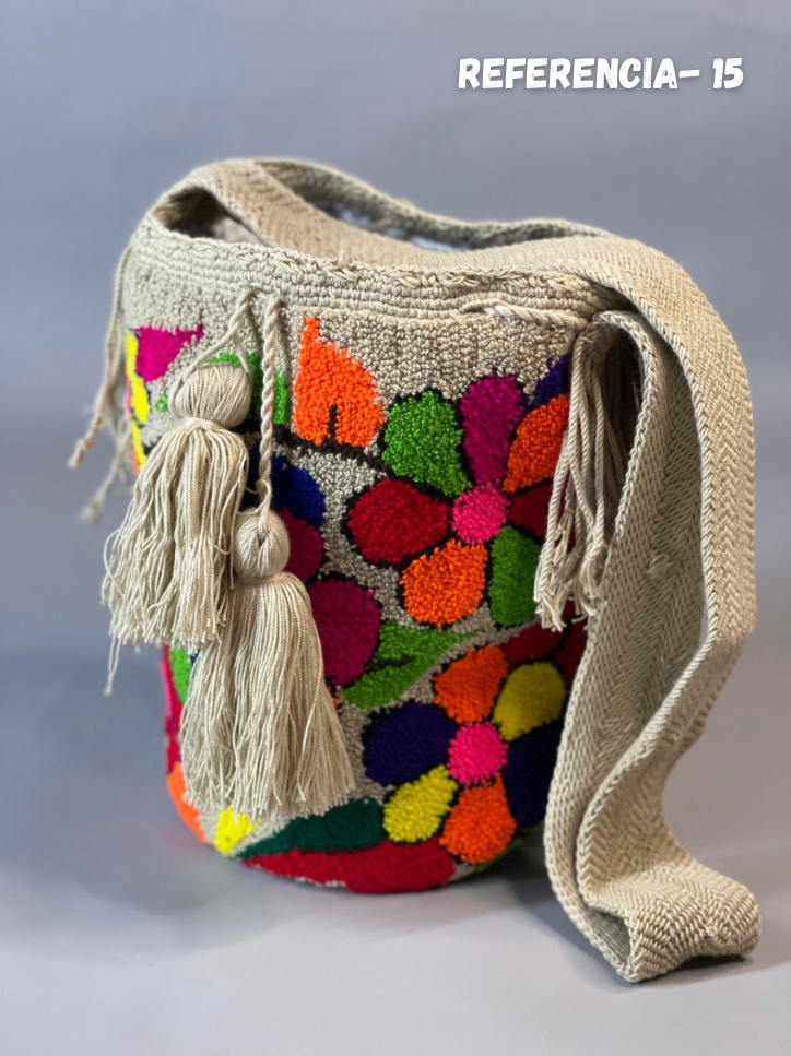 Mochila GRANDE Tapizada (31x28)🦜