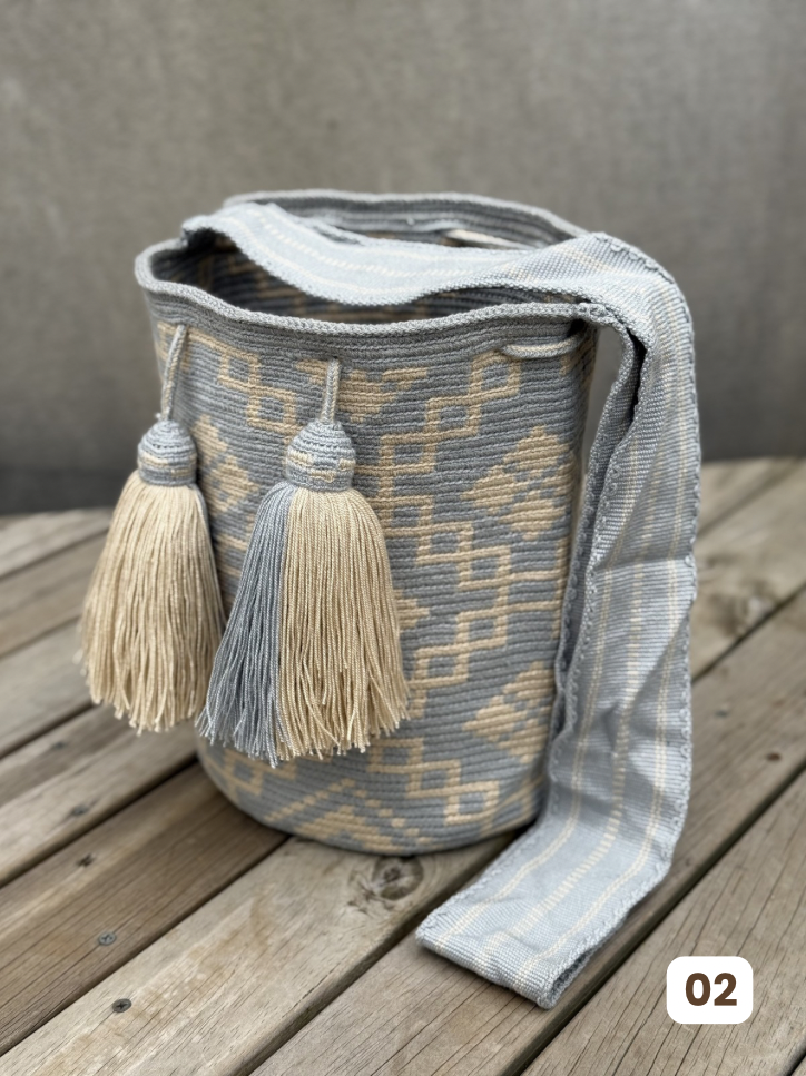 Mochila GRANDE DE COLECCIÓN ⭐️(33x29)