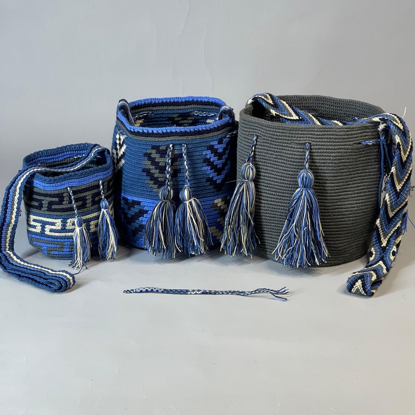 ✨Pack Especial: 2 Mochilas MEDIANAS+ (Mochila PEQUEÑA + Manilla ) 🎁