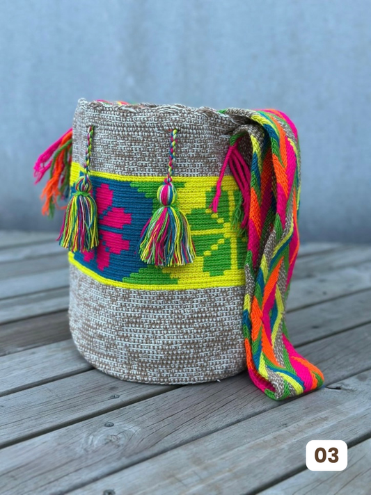 Mochilas GRANDE Matizadas💫 (31x28)