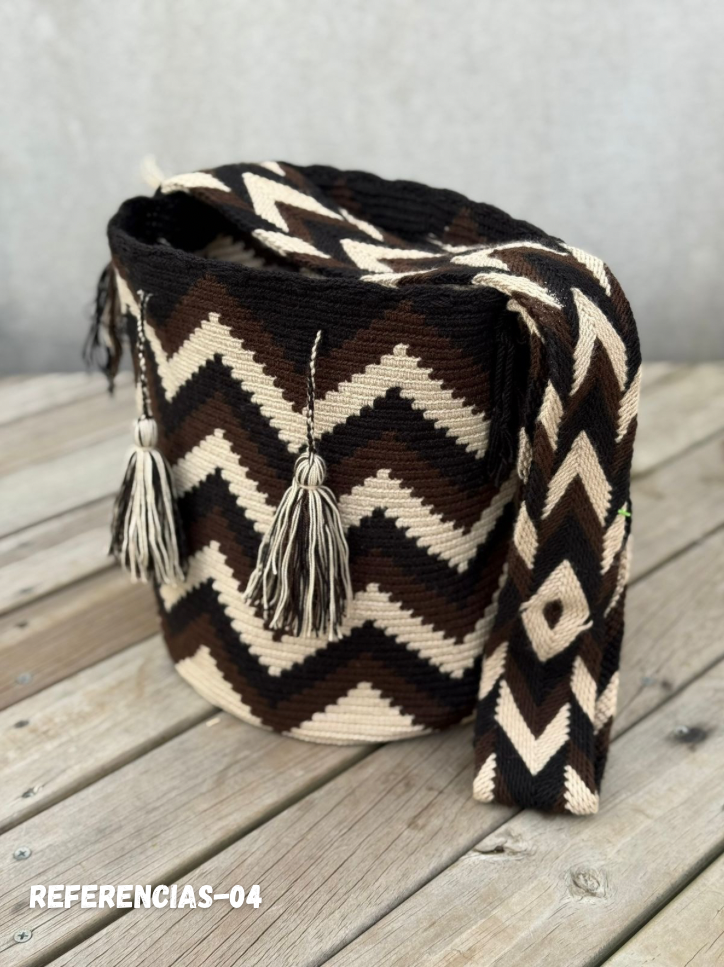 Mochila GRANDE Tonos Tierra🌤️ (31x28)