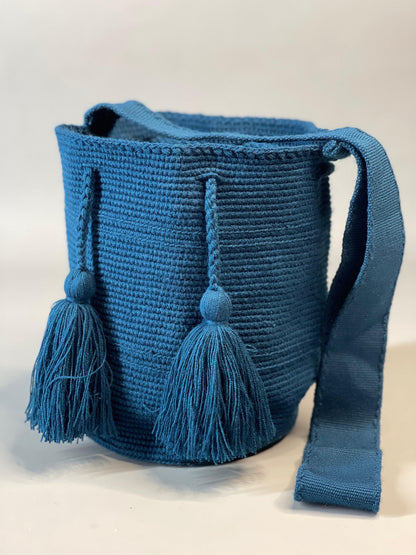 Mochila MEDIANA Unicolor🌟 (21x18)