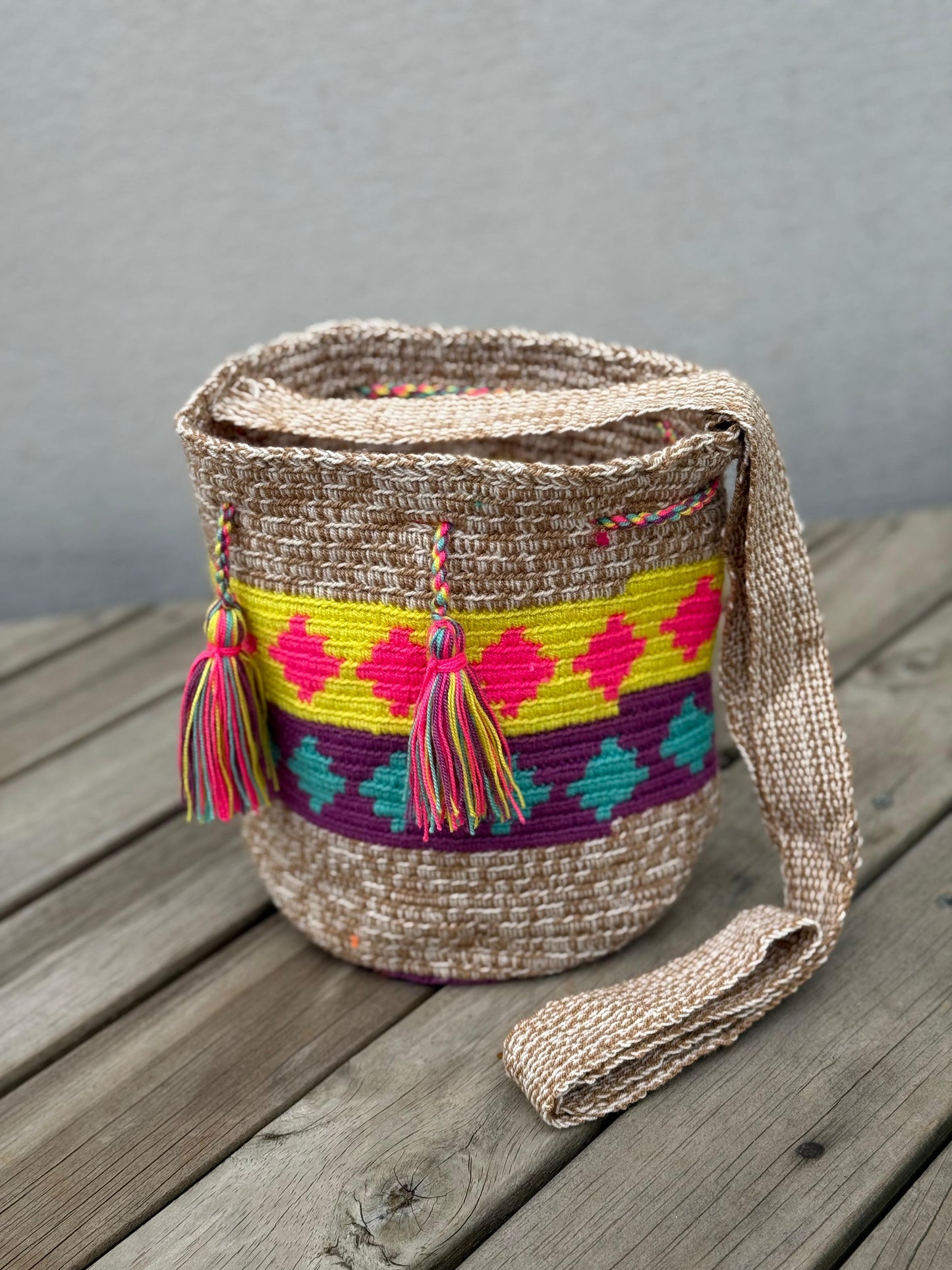 Mochila MEDIANA Tonos Pastel (22x18)⭐️