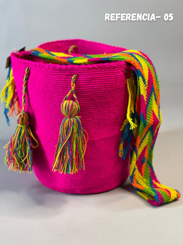Mochila GRANDE Tonos Pastel 🎂(31x28)