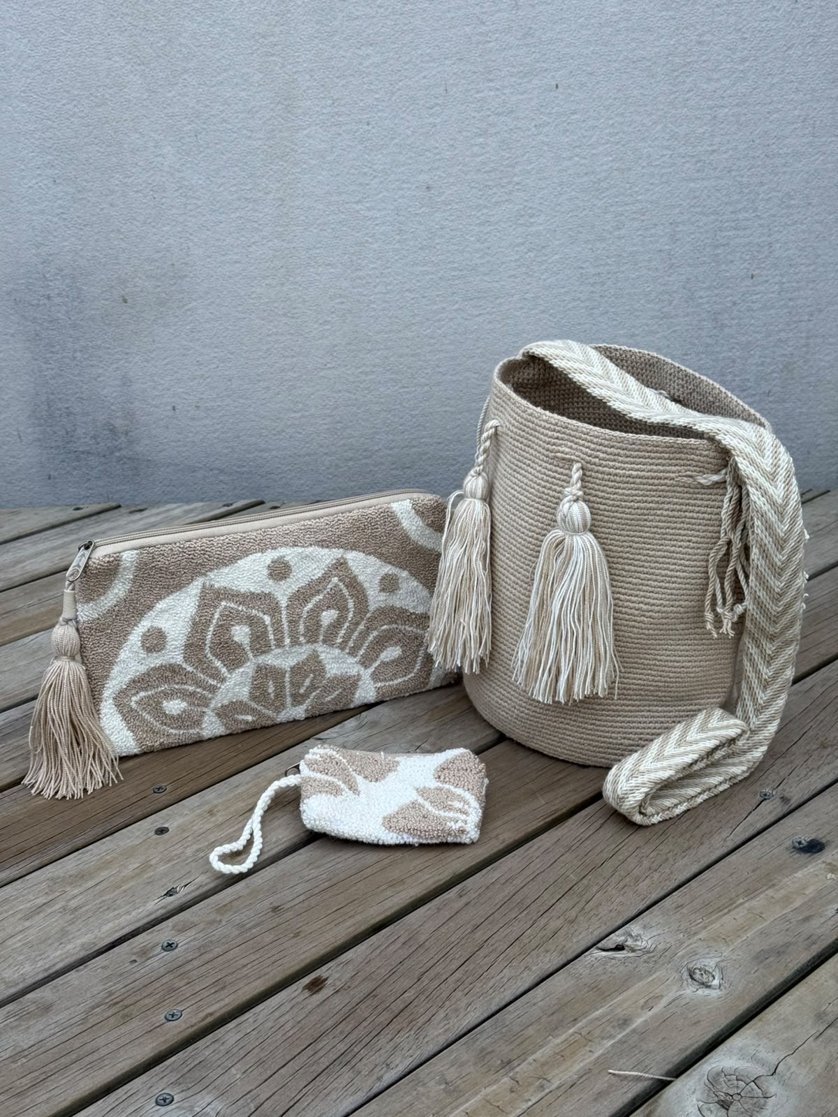 Combos Wayuu: Mochila MEDIANA + Sobre + (MONEDERO GRATIS)