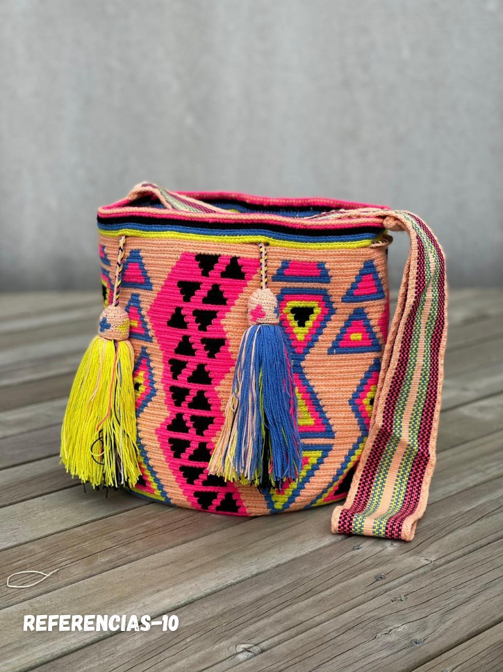 Mochila GRANDE Colección PREMIUM 😍⭐️(33x28)