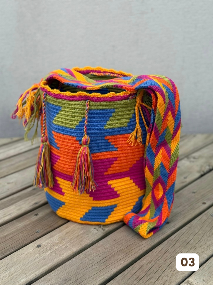 Mochila GRANDE Fiesta Tropical🌴 (31x28)