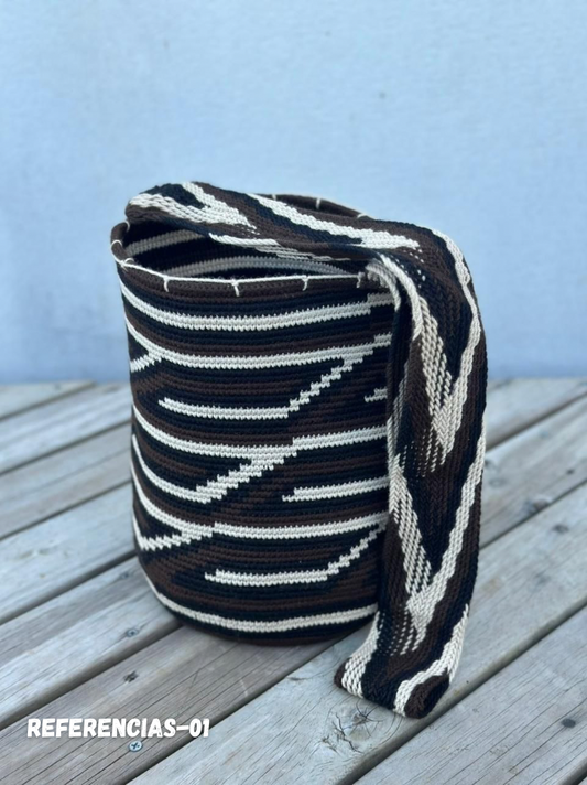 Mochila GRANDE tipo Arhuaca ⭐️🐑(30x28)