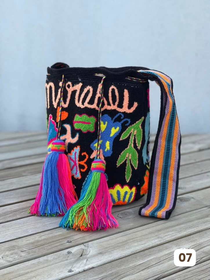 Mochila Tapizada PREMIUM (33x30Cm)🎨✨
