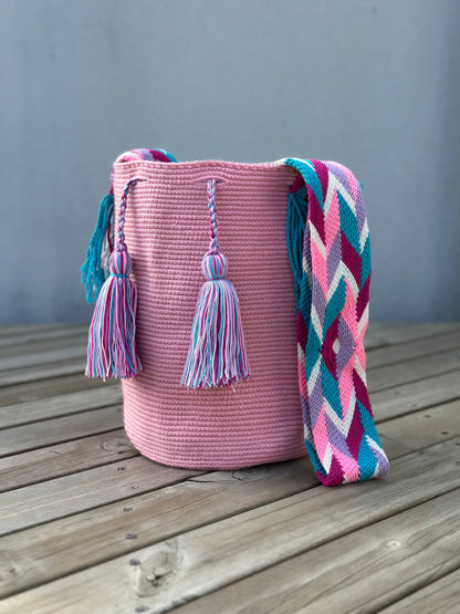 Mochila GRANDE Tonos Pastel 🎂(31x28)