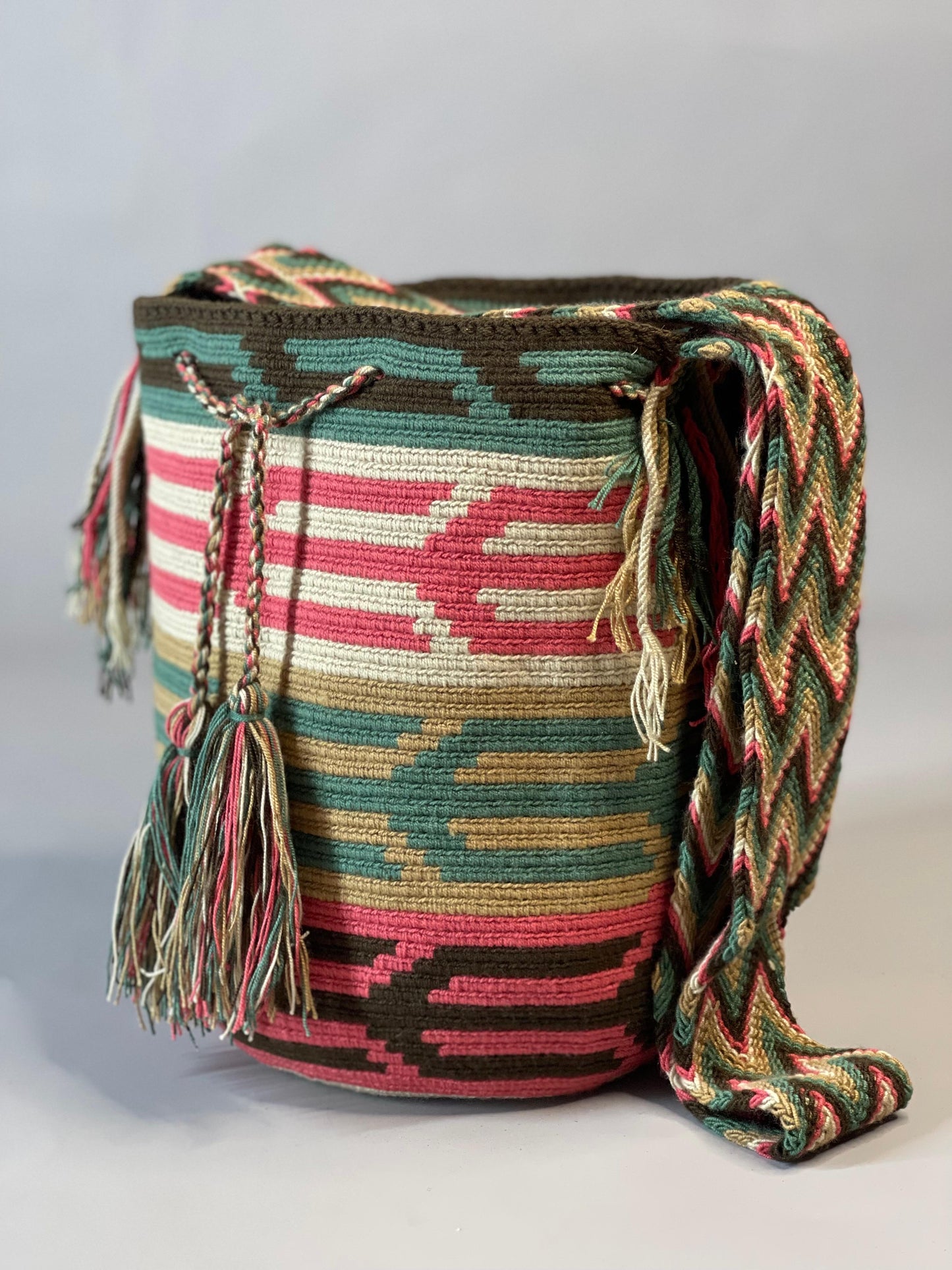 Mochila GRANDE Tonos Guayaba (31x28)