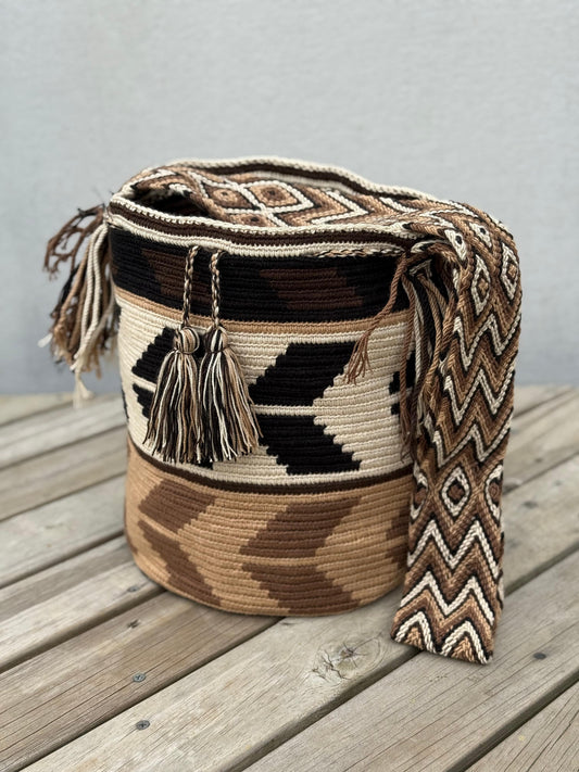 Mochila GRANDE Tonos Tierra🌤️ (31x28)