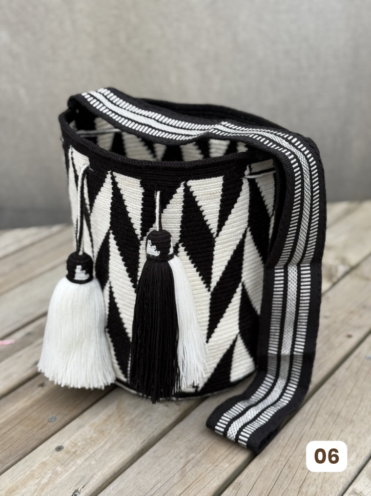 Mochila GRANDE DE COLECCIÓN ⭐️(33x29)